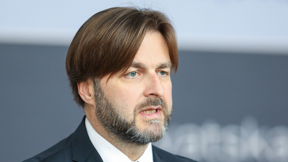 Tomislav Ćorić, ministar financija