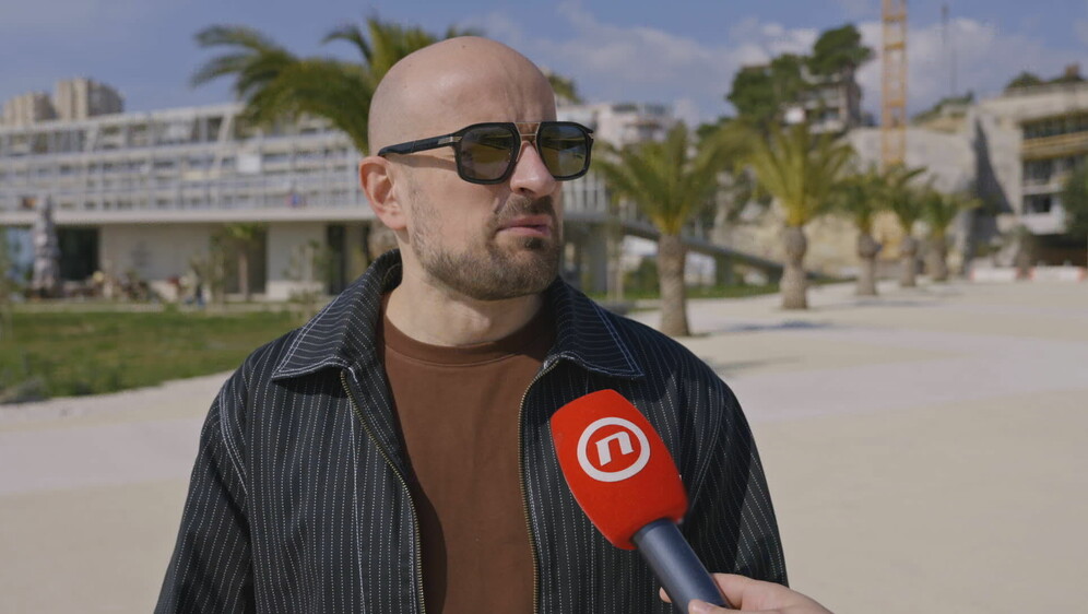 In Magazin: Vojko V - 4