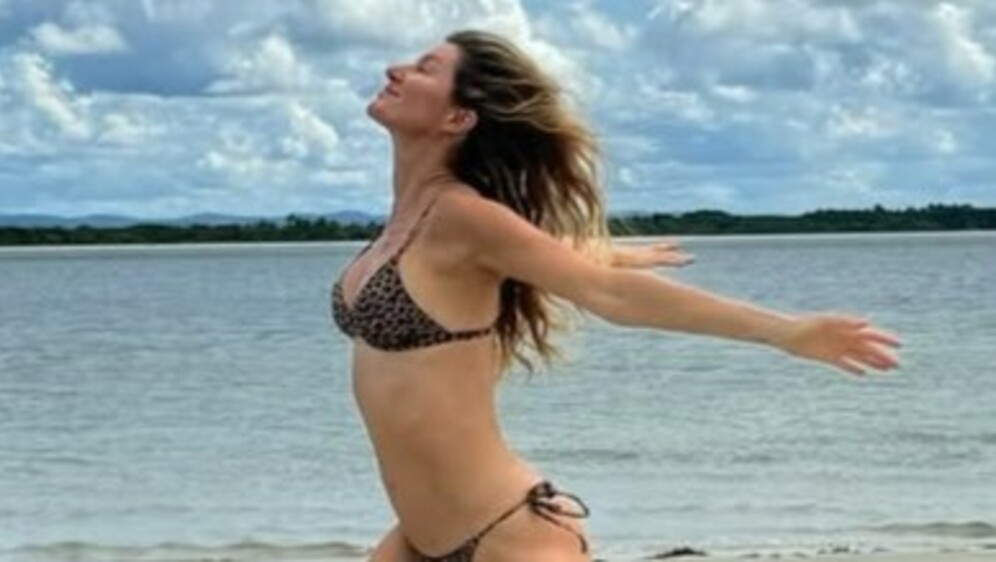 Gisele Bundchen - 4