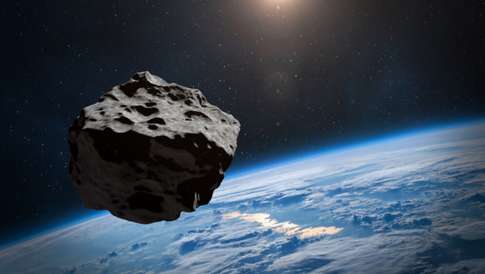 Asteroid iznad planeta Zemlje, ilustracija