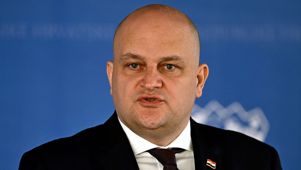 Ministar Ante Šušnjar