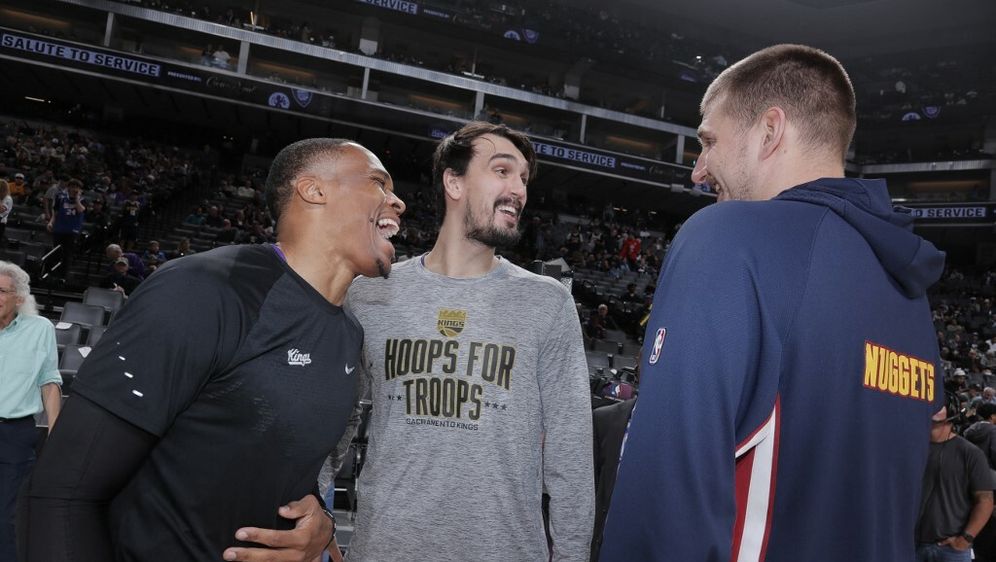 Dario Šarić i Nikola Jokić