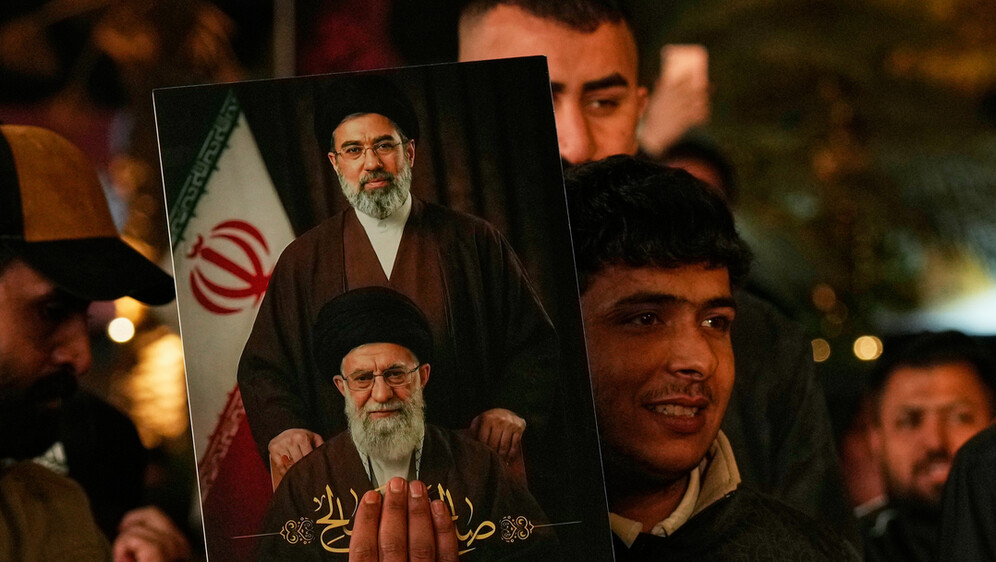 Podrška Modžtabu Hameneiju u Iraku