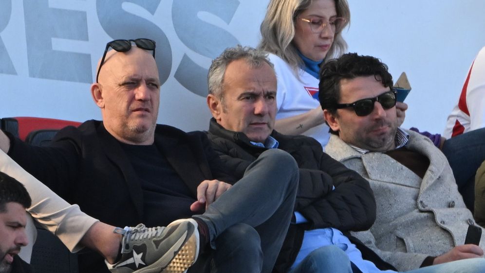 Dejan Savićević (u sredini)