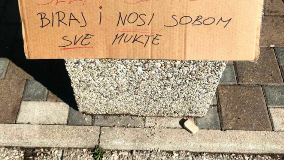 Kutija s alkoholnim pićima na poklon u Skradinu