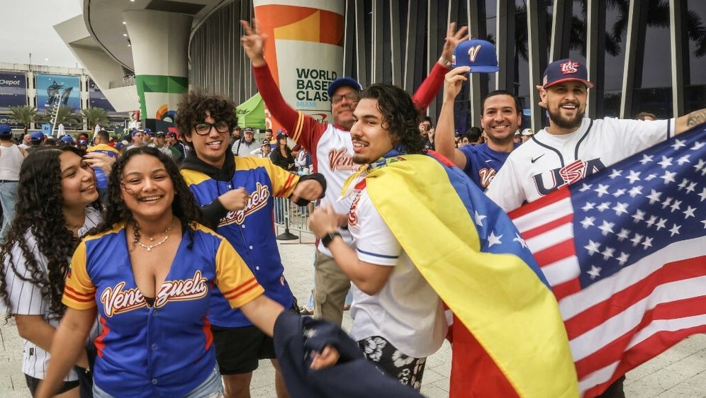 Navijači na finalu u baseballu