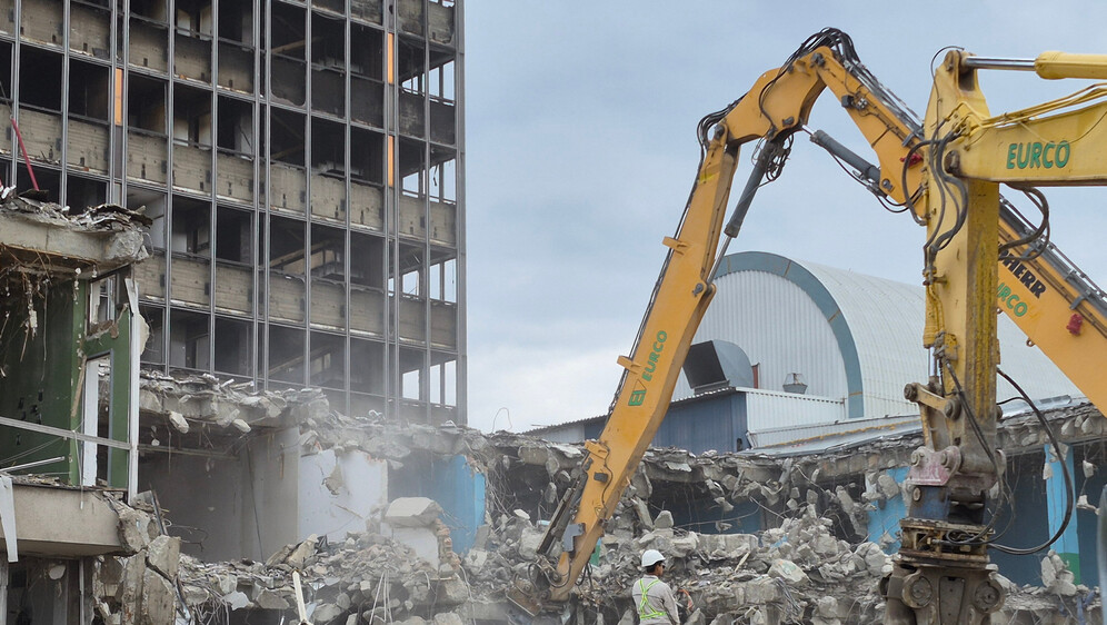 Rušenje Vjesnika - 1