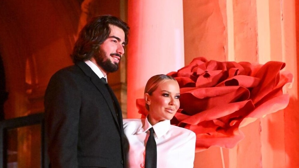 Maja Šuput, Šime Elez