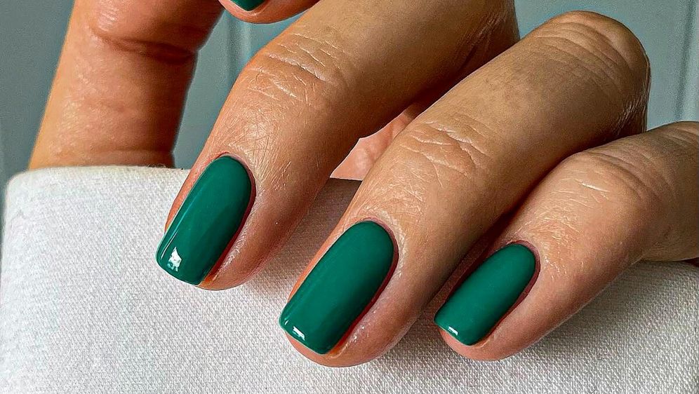 Zelene manikure izgledaju divno