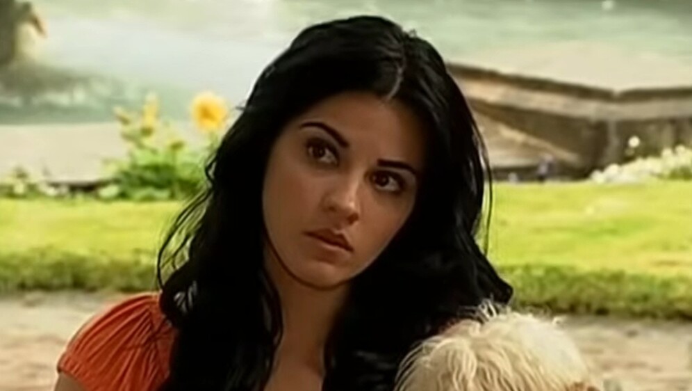 Maite Perroni kao Marichuy