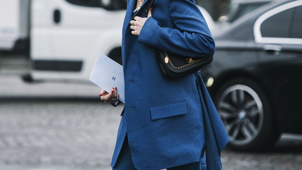 Tamnoplava boja omiljena je u proljetnim mjesecima