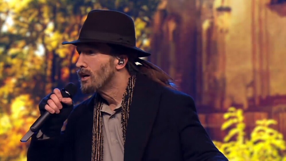 David Amaro kao Zlatko Pejaković