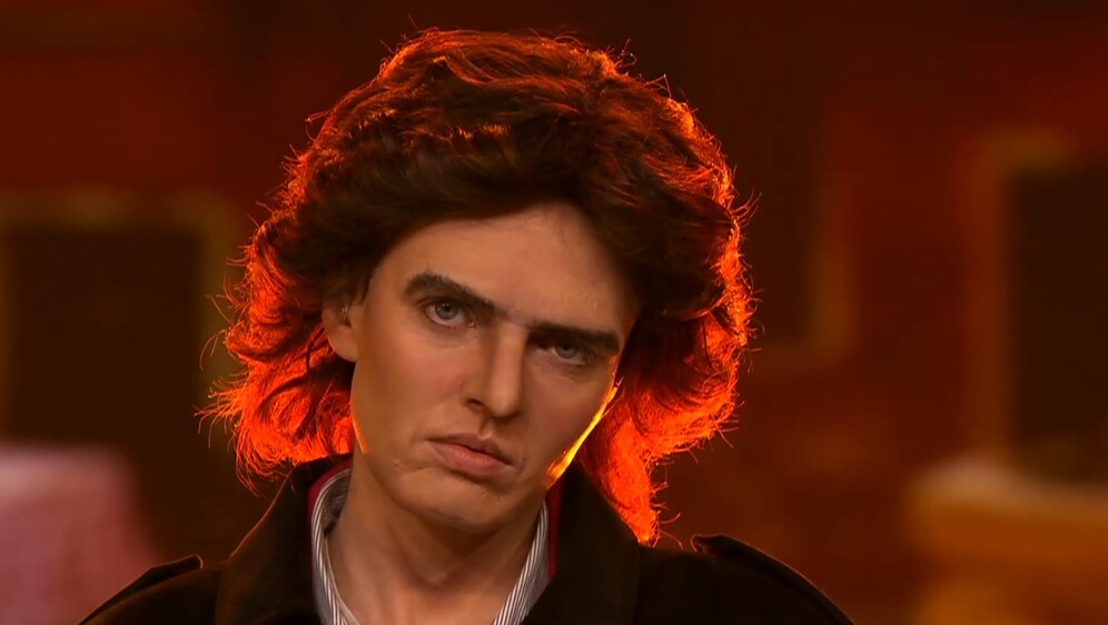 Nora Ćurković kao Toto Cutugno