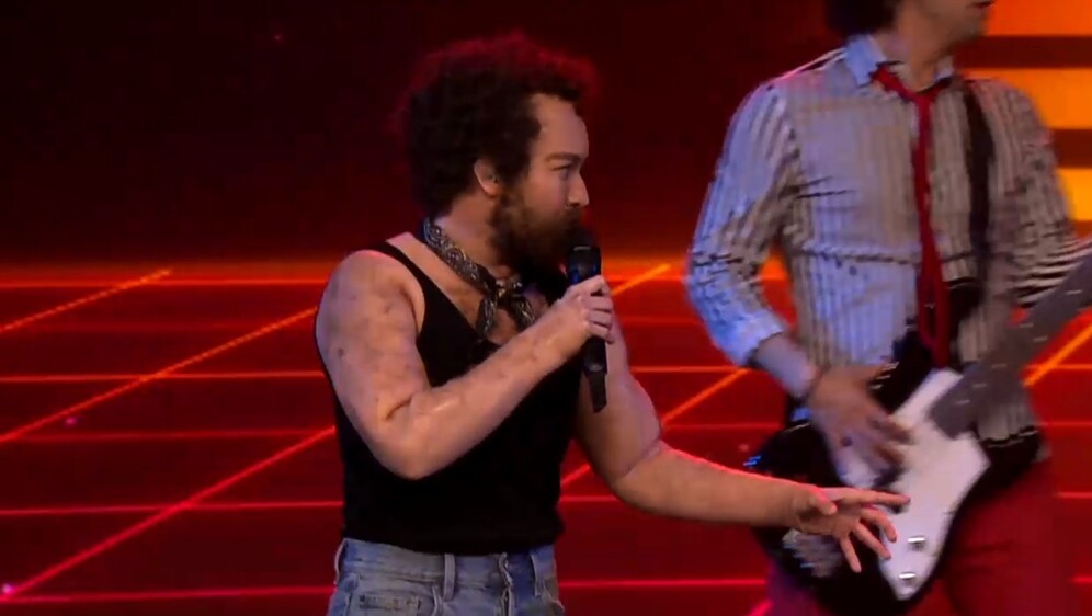 Dora Trogrlić kao Michael Sembello