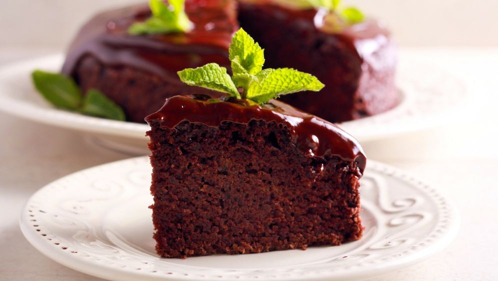 Sočna čokoladna torta