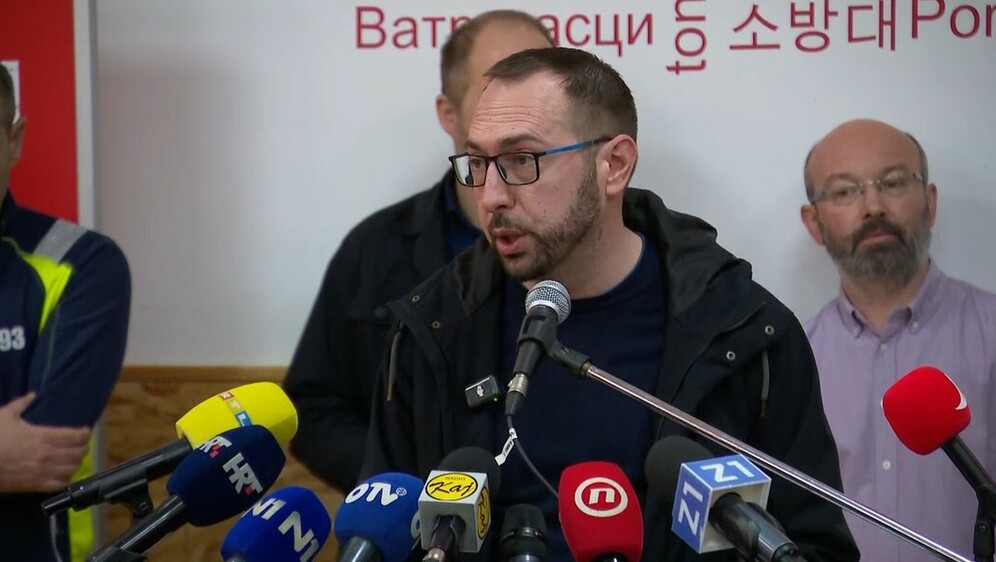 Tomislav Tomašević na izvanrednoj konferenciji za novinare povodom šteta od nevremena