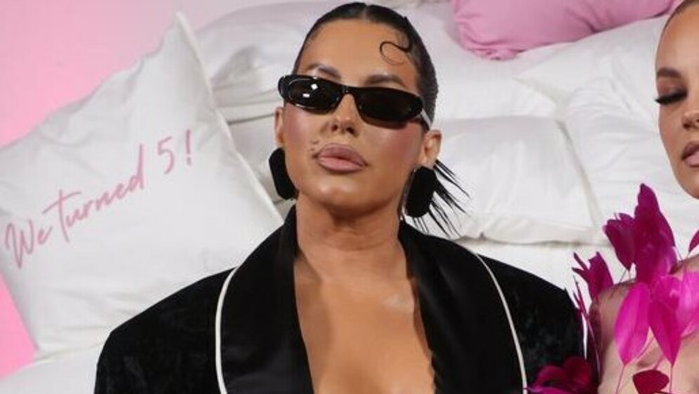 Seka Aleksić, Sara Jovanović