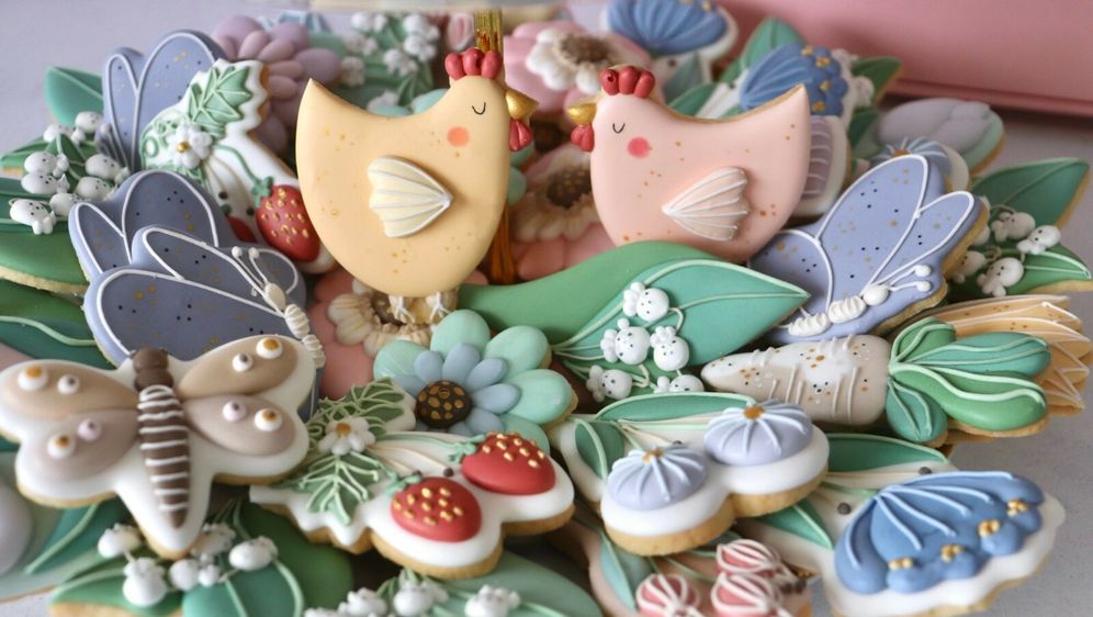 Ručno oslikani uskrsni keksi Suzane Božić, Blue Monet - 6