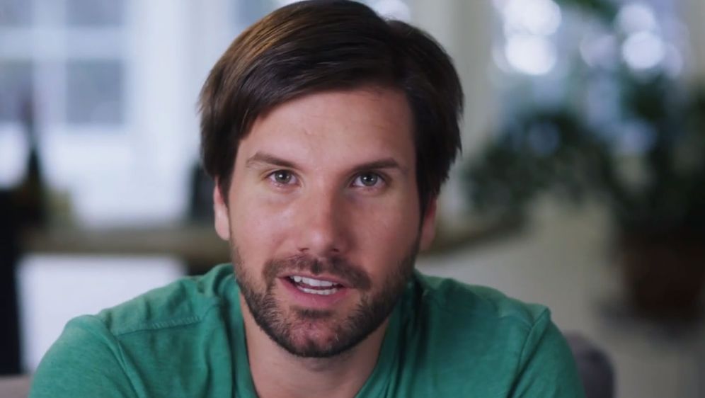 Komedijaš Jon Lajoie želi vaš novac da postane još bogatiji nego što jest