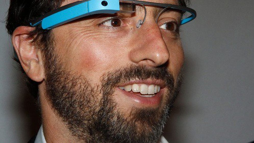 Kako Google može pobijediti Facebook? Odgovor je Google Glass!