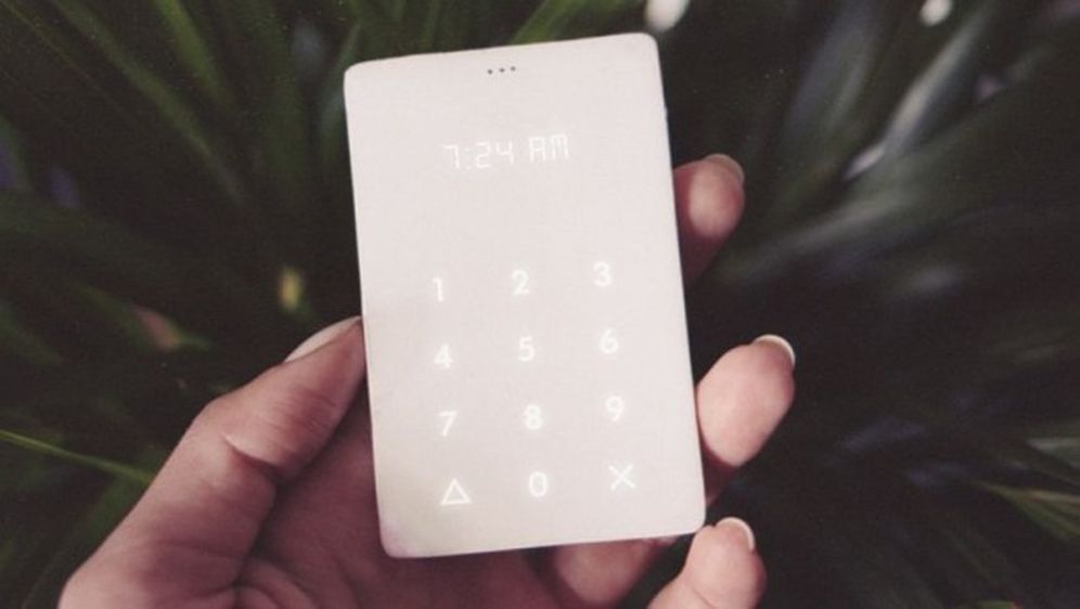 The Light Phone - vrlo neobičan, ali jednostavan telefon čija baterija traje 20 dana