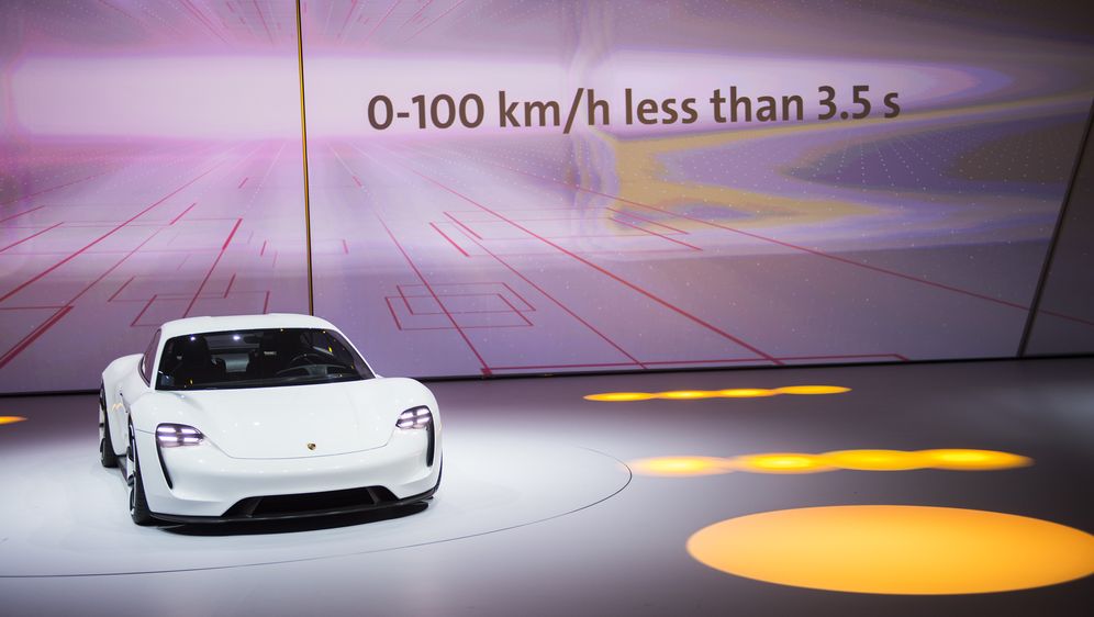 Porsche Mission E (Foto: AFP)