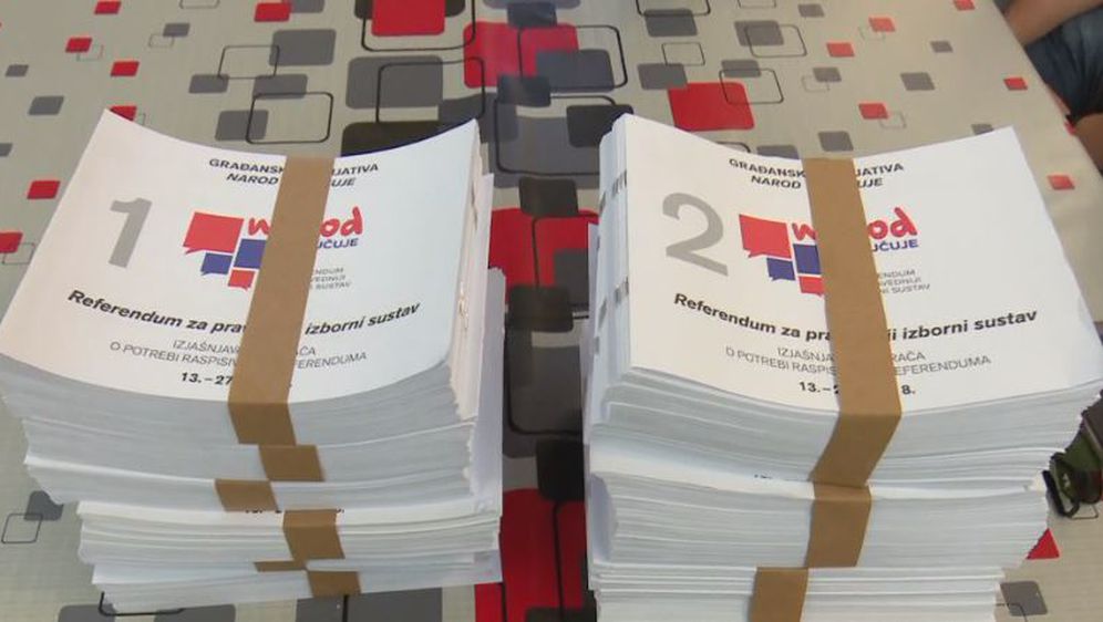 Počelo prikupljanje potpisa za dva referenduma (Foto: Dnevnik.hr) - 3