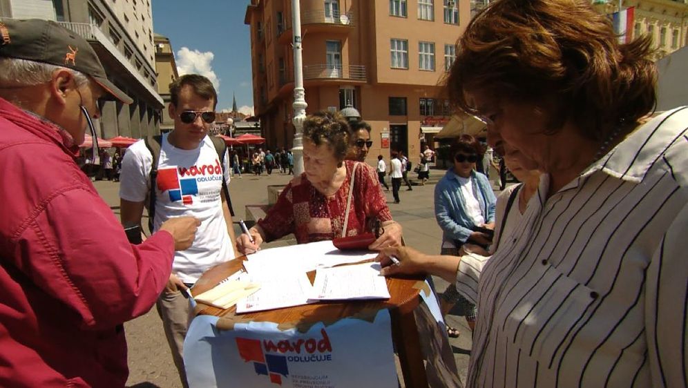 Počelo prikupljanje potpisa za referendume (Foto: Dnevnik.hr) - 3