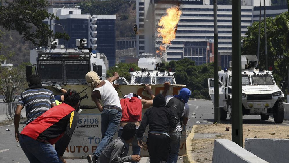 Neredi u Venezuelei (Foto: AFP)