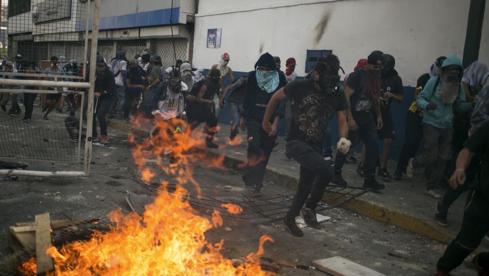 Caracas, prosvjed (Foto: CRISTIAN HERNANDEZ / AFP)