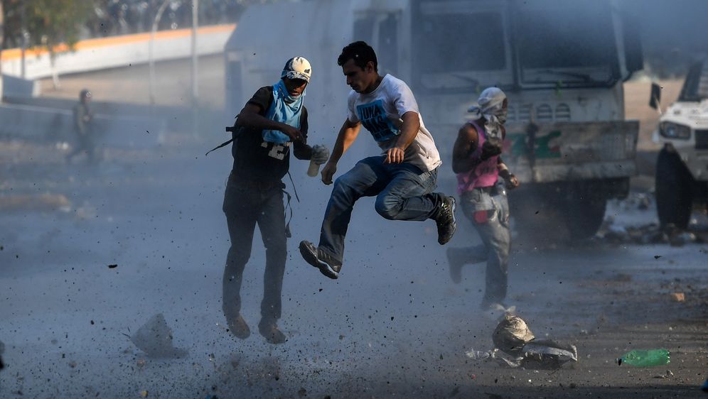Kaos u Venezueli (Foto: AFP) - 2