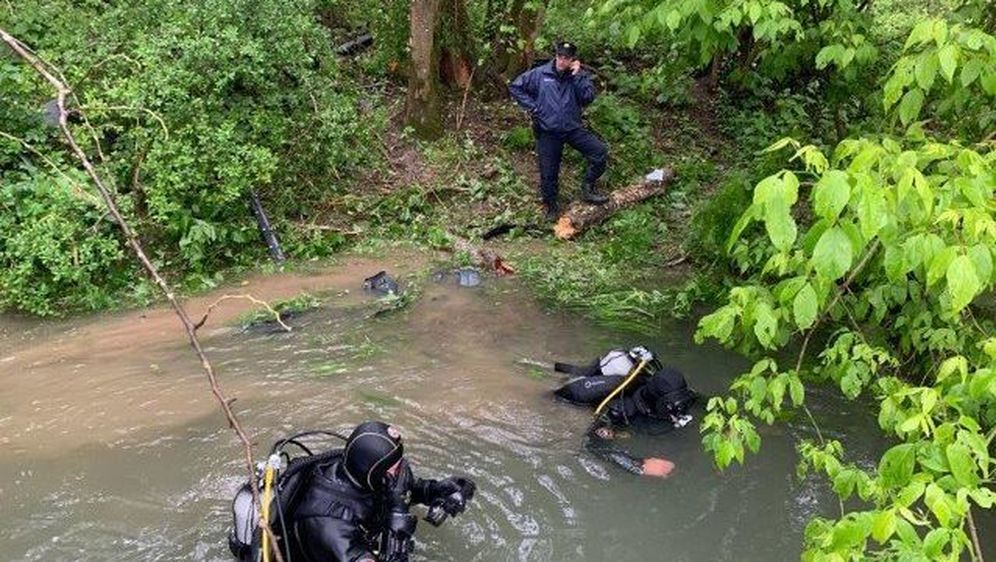 Prometna nesreća kod Karlovca (Foto: HGSS) - 1