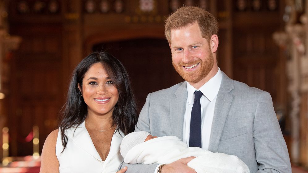 Princ Harry i vojvotkinja od Sussexa pokazali sina (Foto: AFP) - 5