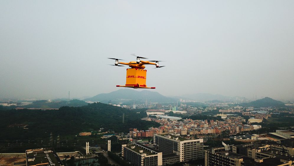 DHL-ov dron za dostavu