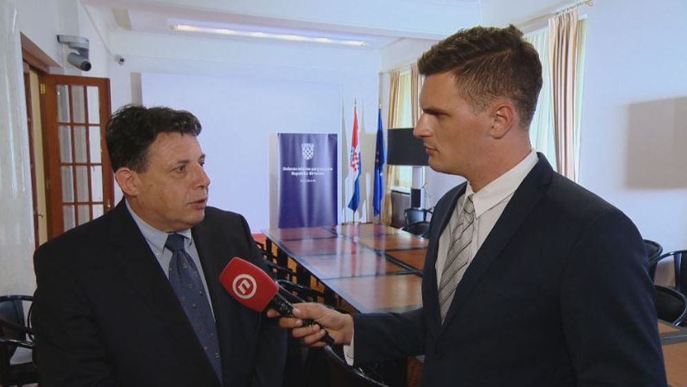 Đuro Sessa, predsjednik Državnog izbornog povjerenstva, i Dino Goleš (Foto: Dnevnik.hr)