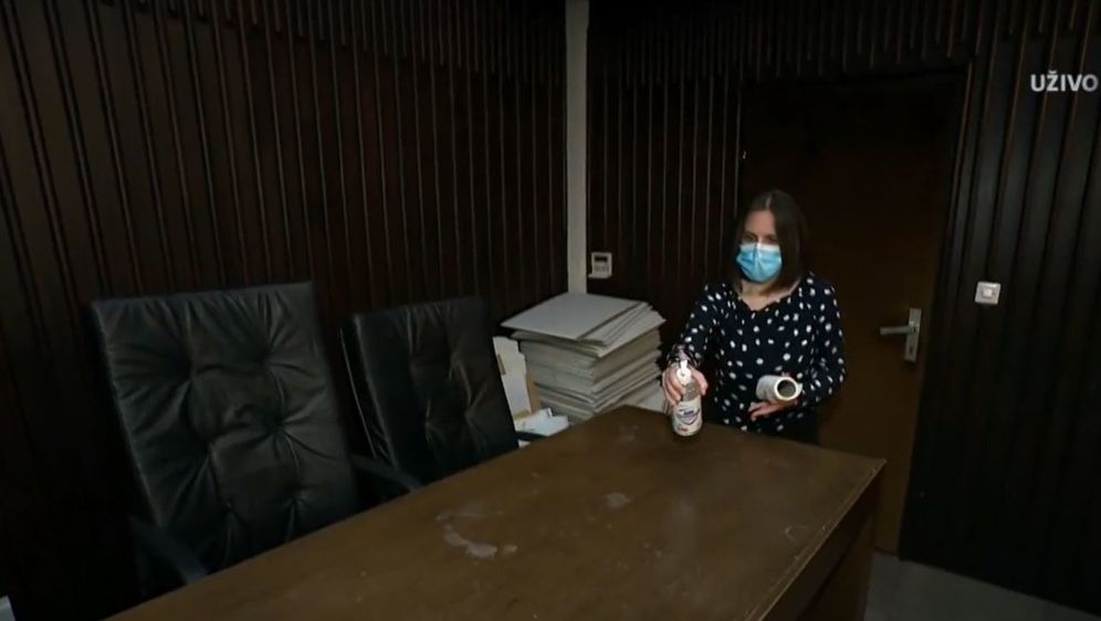 Biralište u Dubrovniku - U sudnici - 1