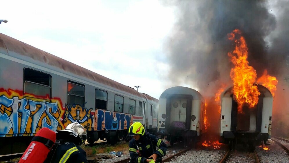 Požar na vagonu u Zagrebu