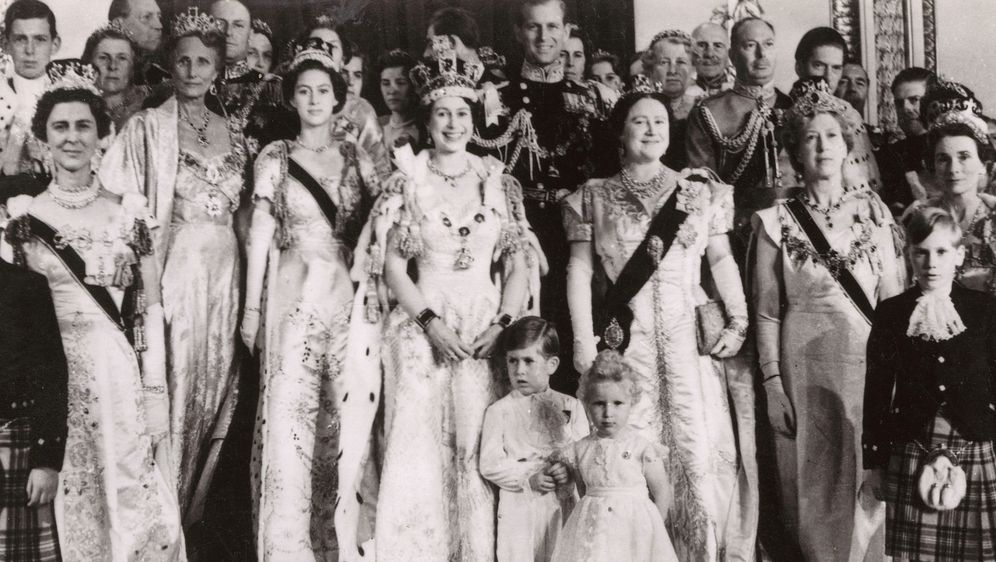 Istaknute članice britanske kraljevske obitelji 1953. na Elizabetinoj krunidbi
