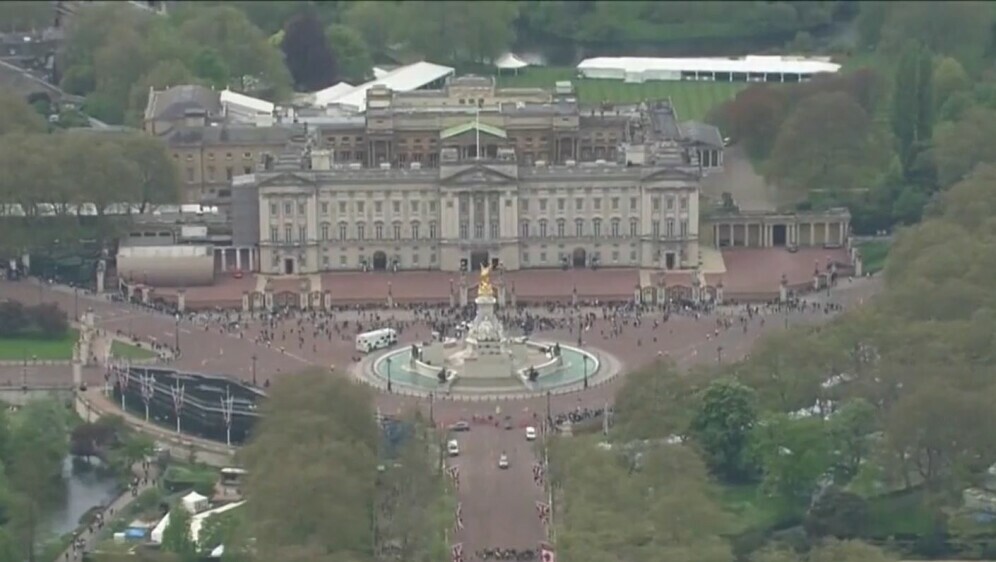Sve spremno za krunidbu kralja Charlesa - 1