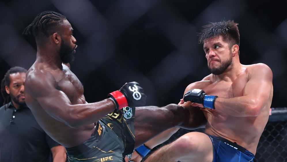 Aljamain Sterling vs. Henry Cejudo