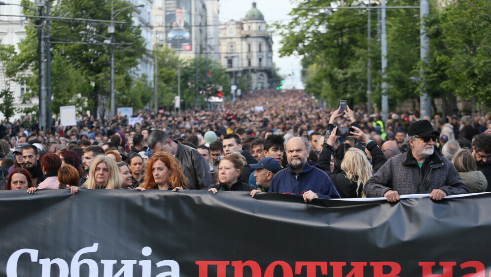 Veliki prosvjed u Beogradu nakon dva krvoprolića u Srbiji - 4