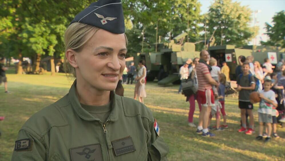Antonija Trupinić, pilotkinja HRZ-a