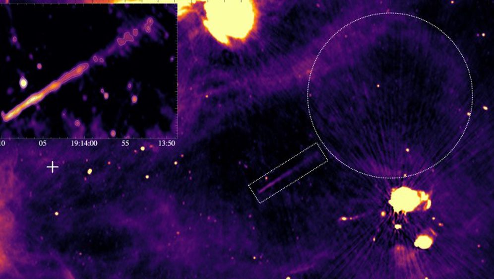 Pulsar snimljen kako juri galaksijom nakon eksplozije supernove