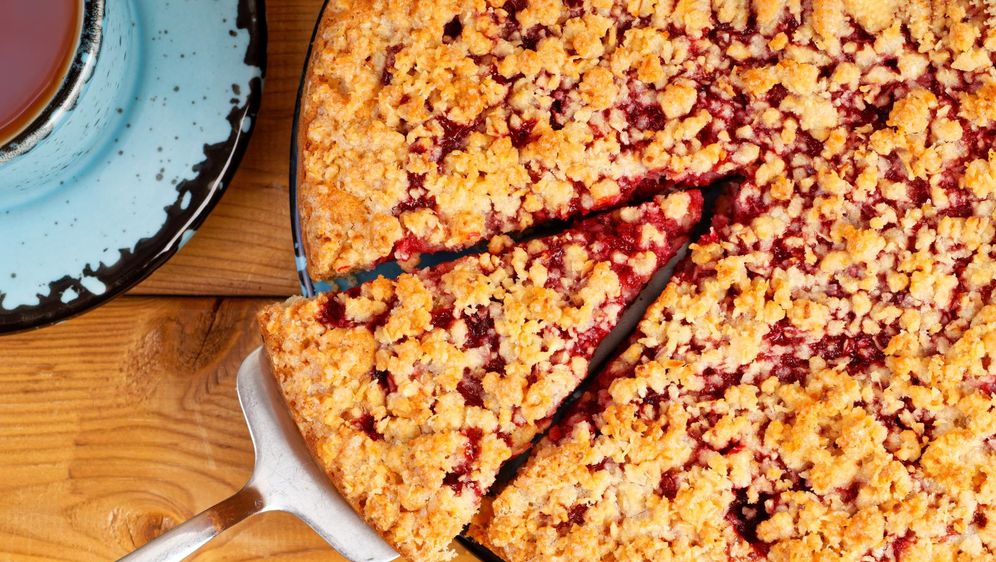 Mrvičasta pita s jagodama