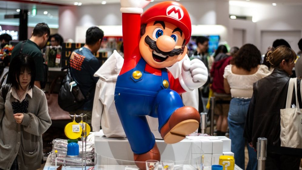 Super Mario