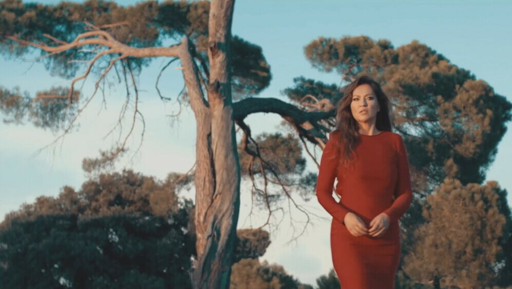 Nina Badrić - 6