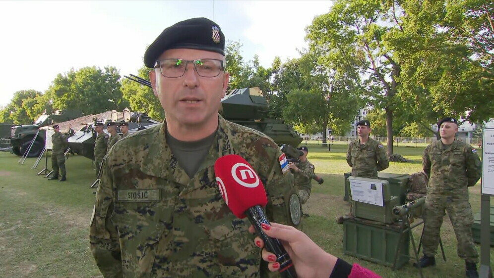 Dina Ćevid i Brigadir Mirko Stošić - 4