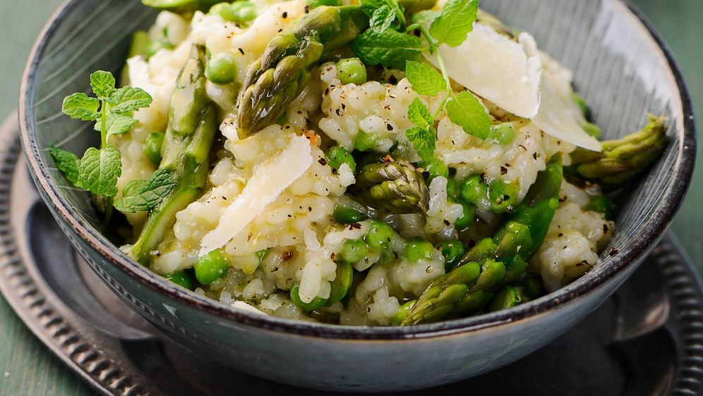 Rižoto sa sirom i šparogama