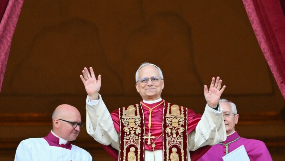 Papa Lav XIV.