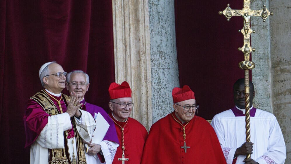 Papa Lav XIV.